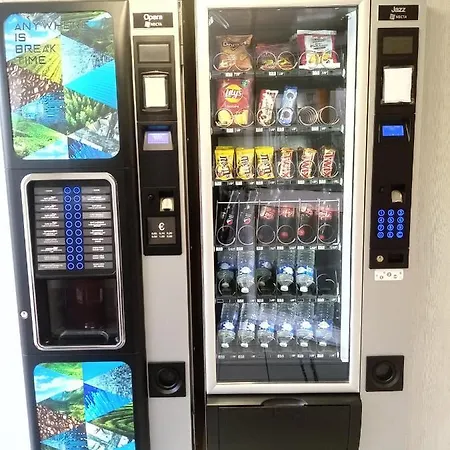 Premiere Classe Brice Sous Foret