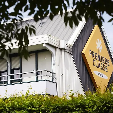 Premiere Classe Brice Sous Foret *