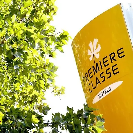 Premiere Classe Brice Sous Foret Hotel *